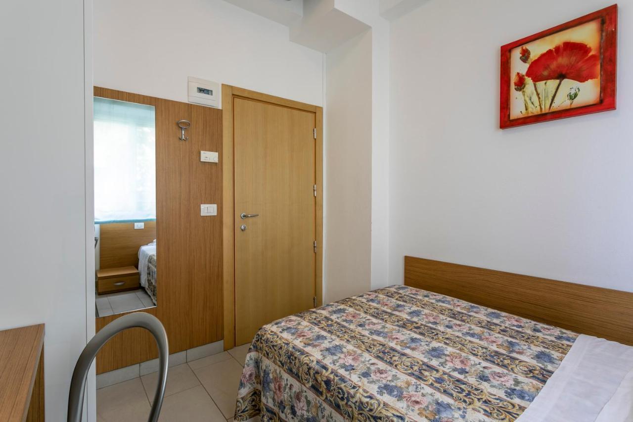 Hotel Baya - In Centro, Sul Mare Milano Marittima Exterior photo